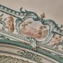 Détail du décor de la bibliothèque de l'appartement du dauphin
